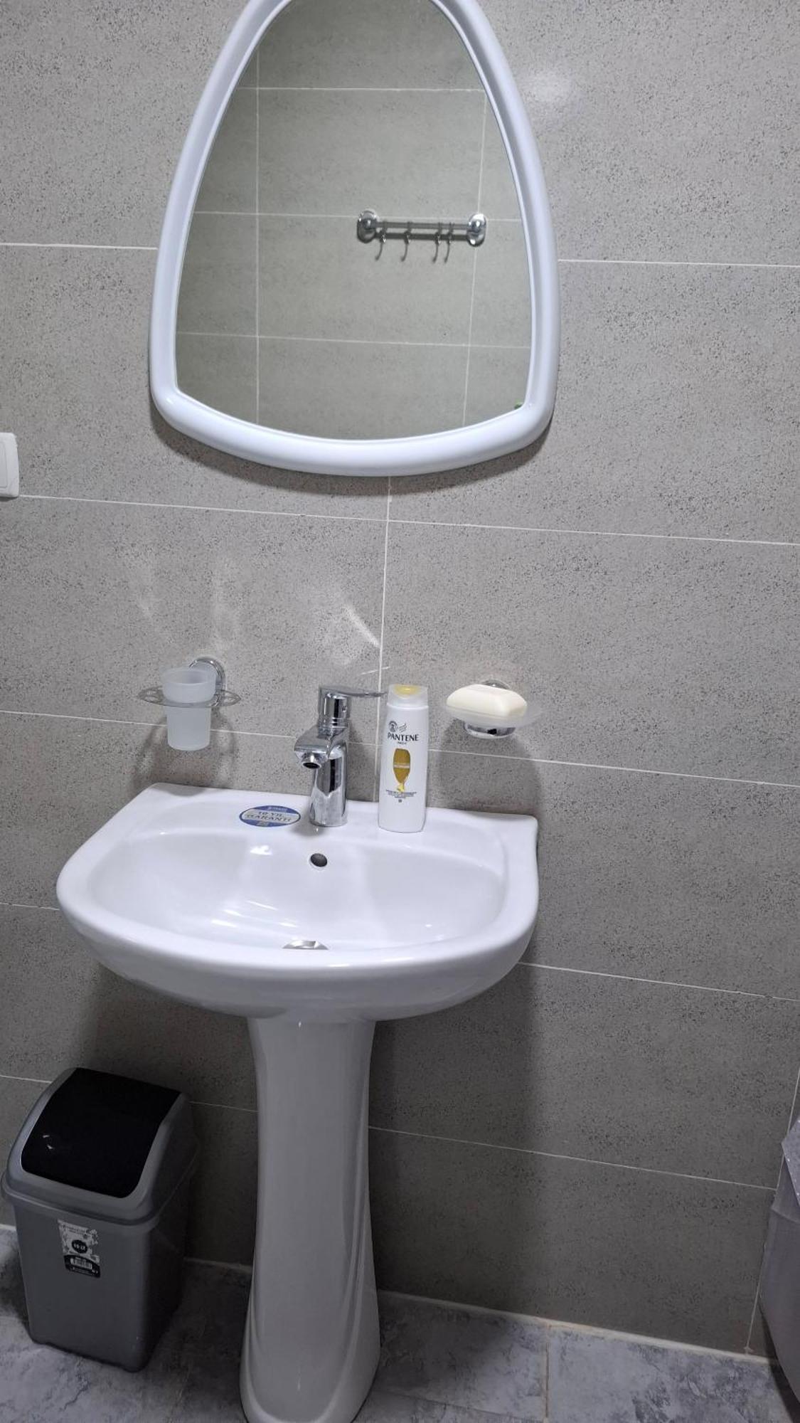 Ezo Hotel Jvari Luaran gambar